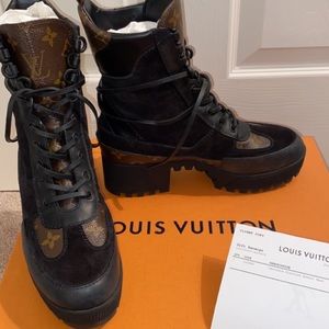 Louis Vuitton Laureate Platform Desert Boot